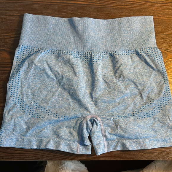 AHLW Biker Shorts 4 In. - Picture 2 of 3
